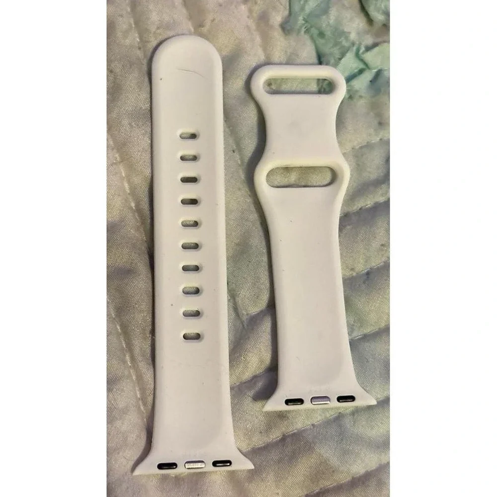 NEW White Embossed Cheetah Print Silicone Band-Apple Watch 38mm/40mm/41mm